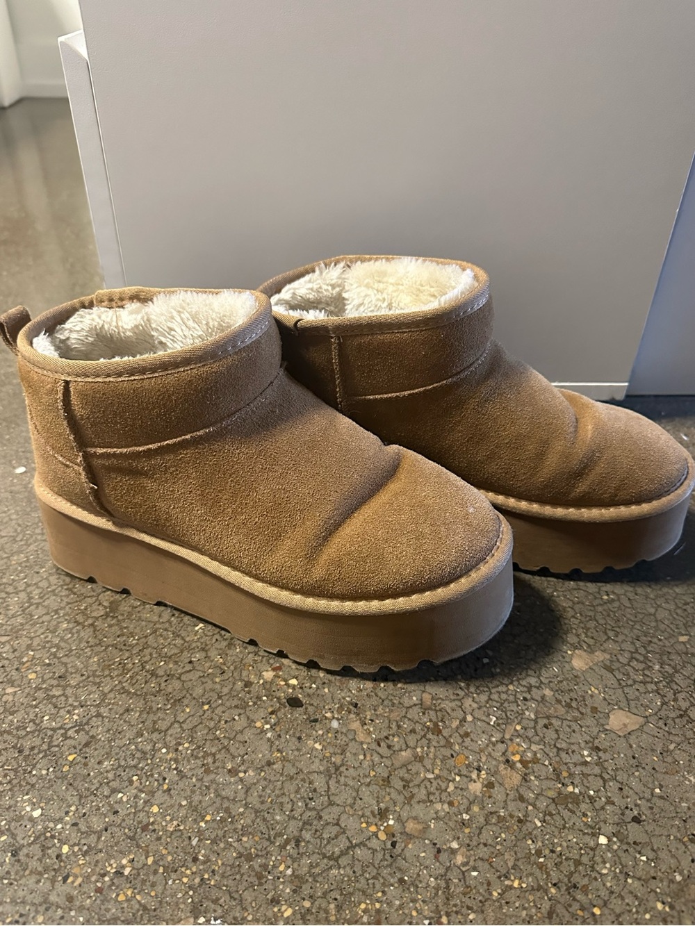 Women’s platform tan fuzzy ankle boots